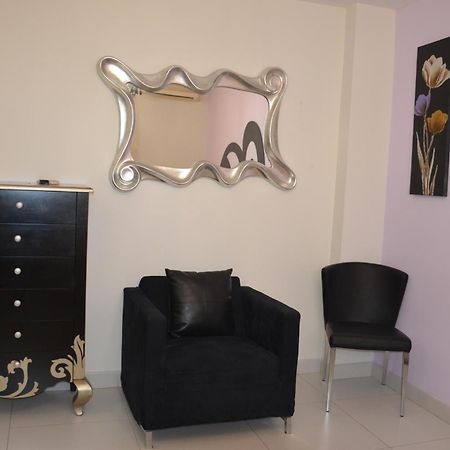 Hostal Mont Royal Alicante Zewnętrze zdjęcie