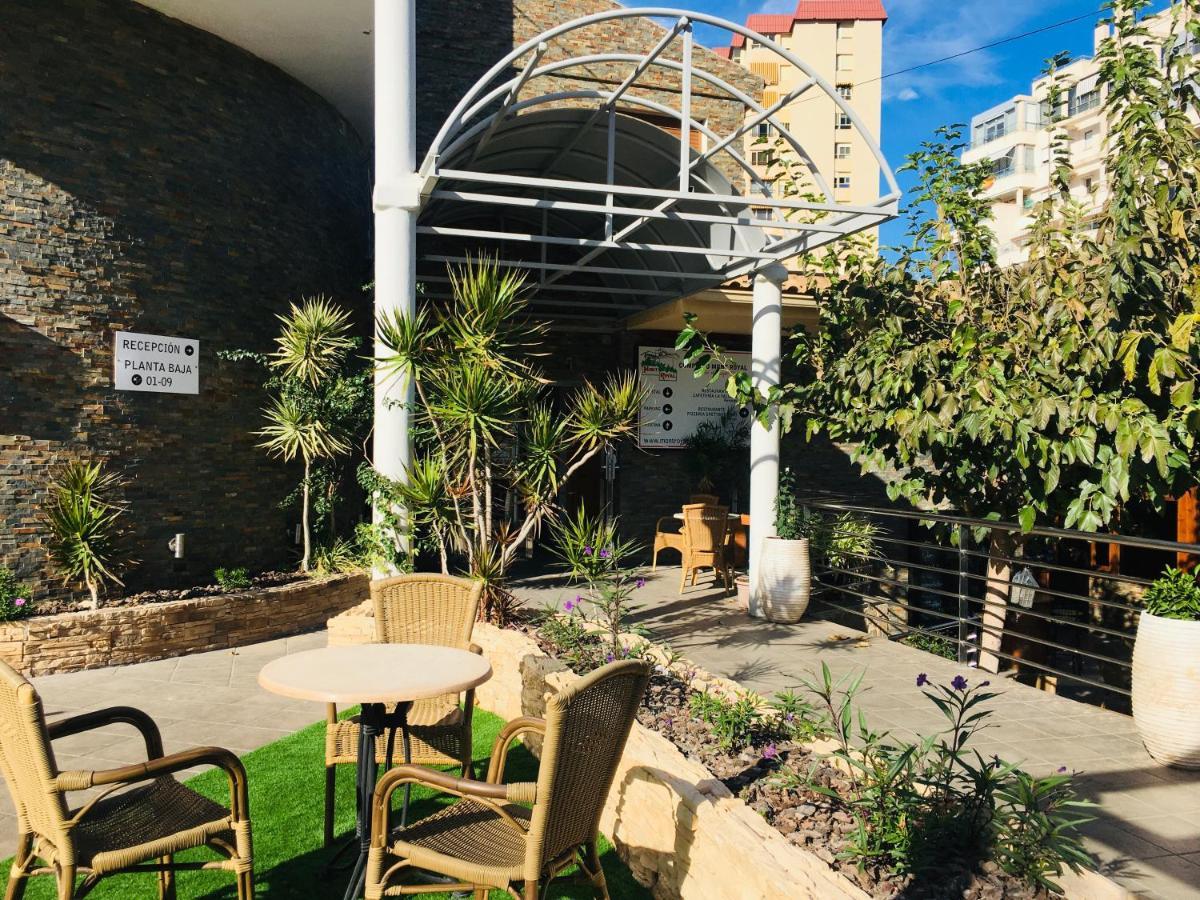 Hostal Mont Royal Alicante Zewnętrze zdjęcie