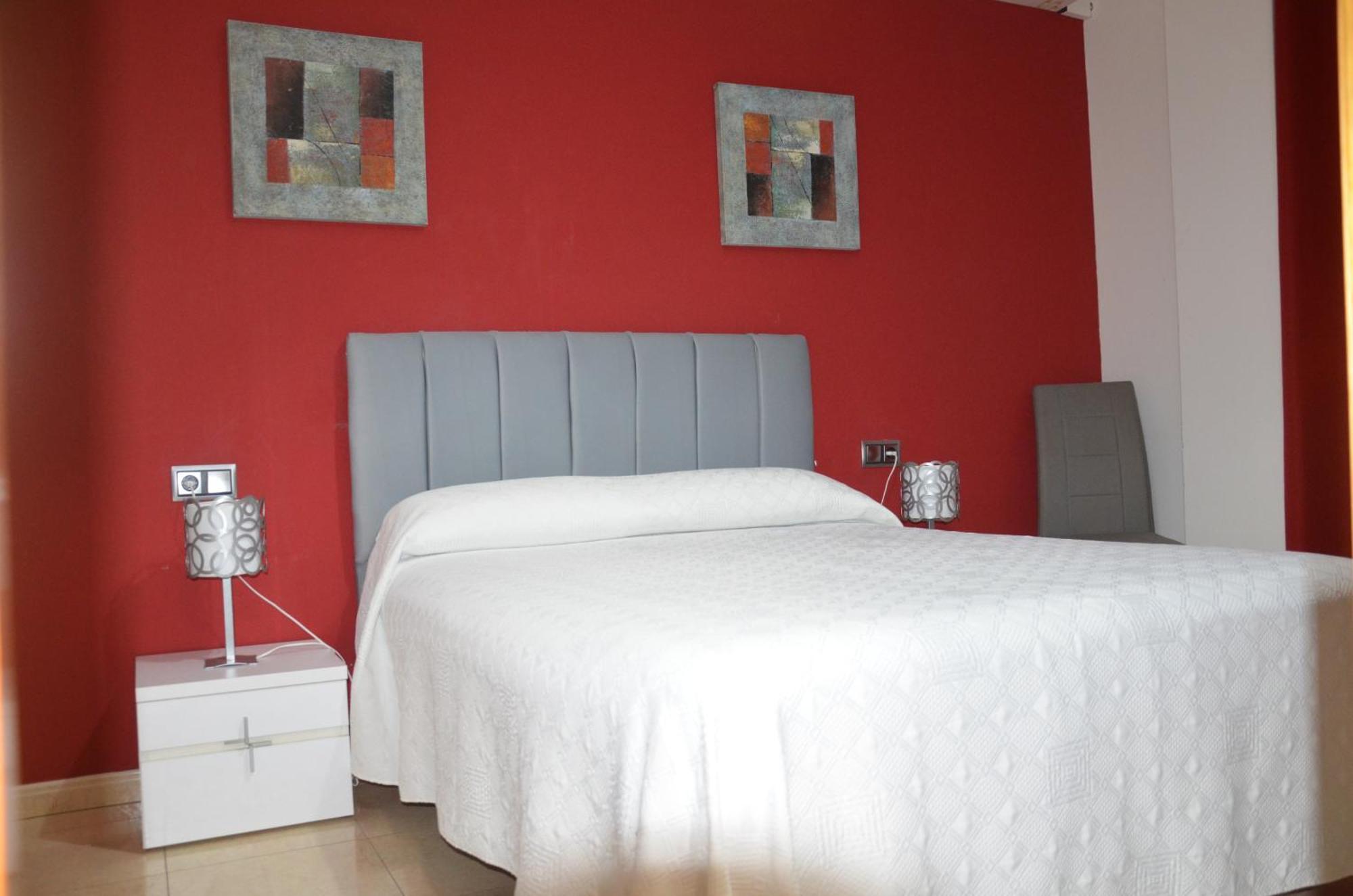 Hostal Mont Royal Alicante Zewnętrze zdjęcie