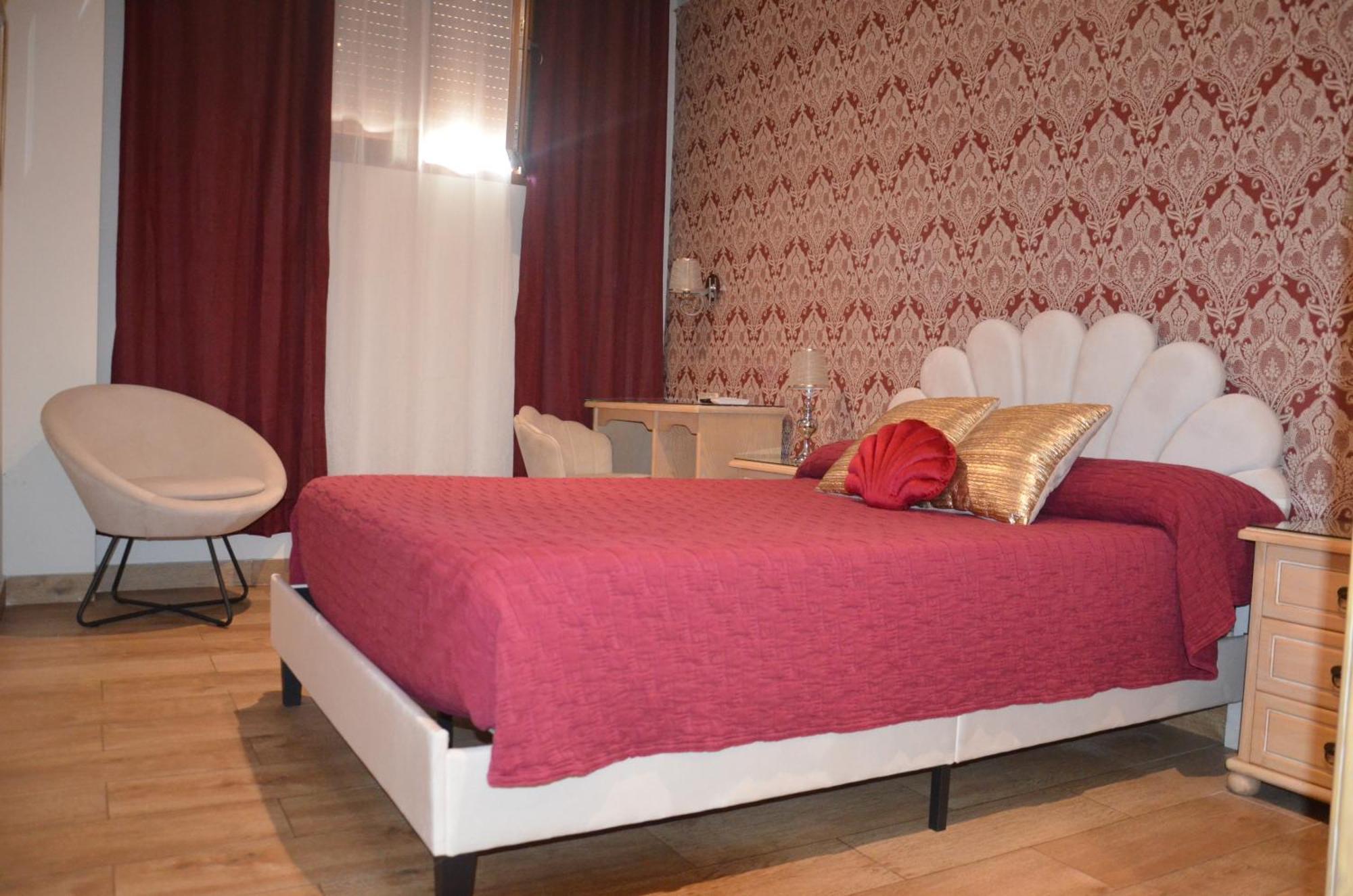 Hostal Mont Royal Alicante Zewnętrze zdjęcie