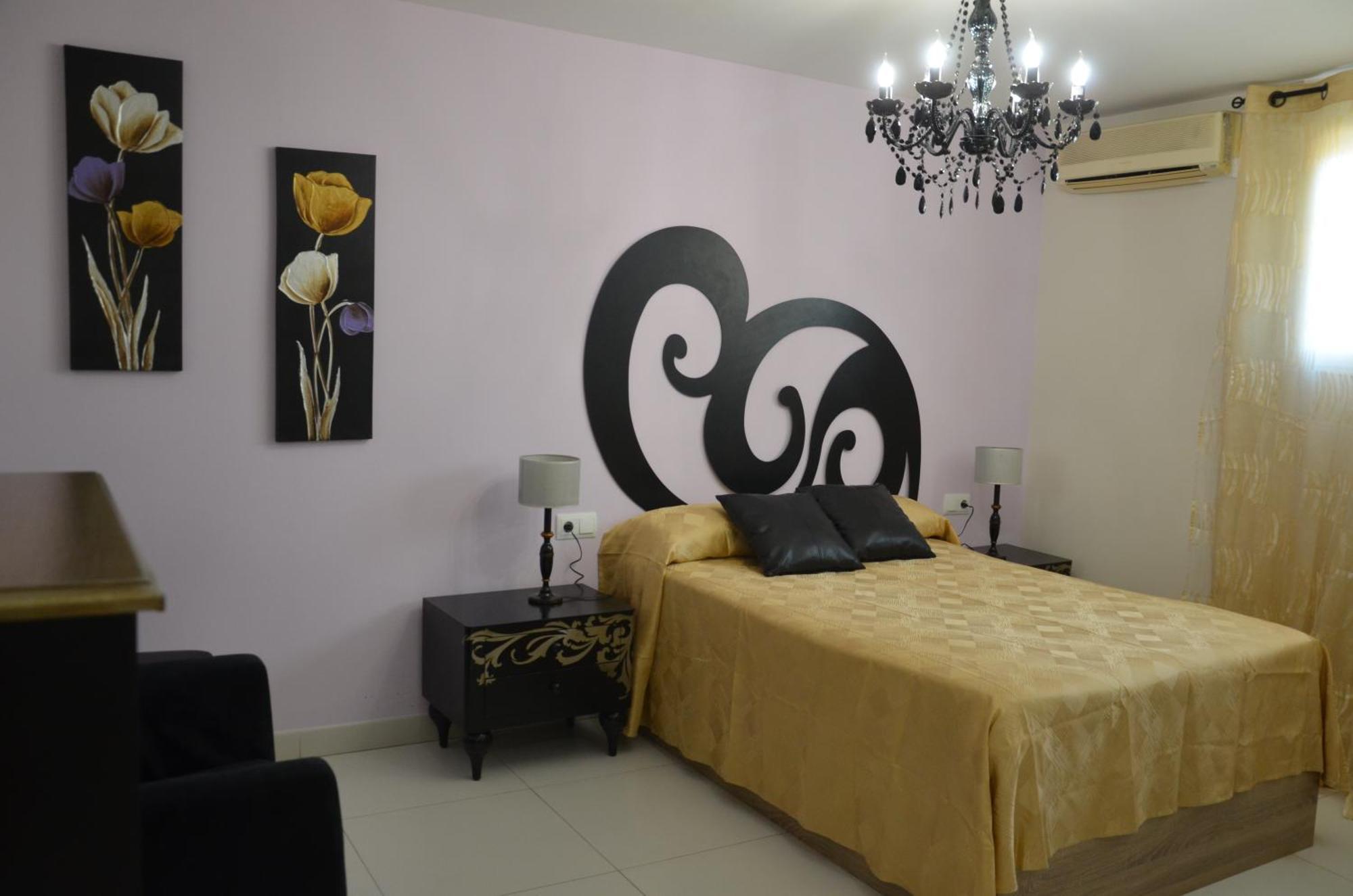 Hostal Mont Royal Alicante Zewnętrze zdjęcie