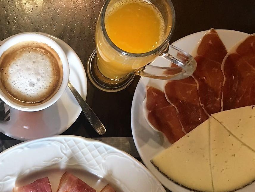 Hostal Mont Royal Alicante Zewnętrze zdjęcie