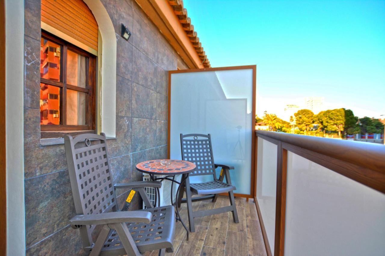 Hostal Mont Royal Alicante Zewnętrze zdjęcie