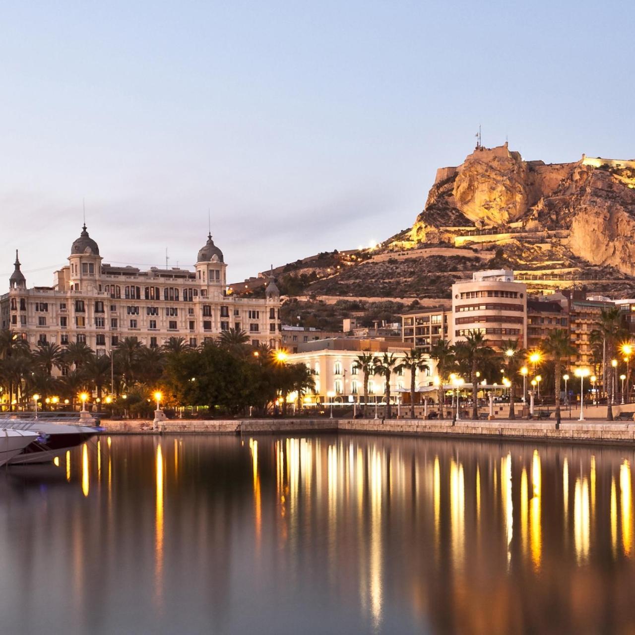 Hostal Mont Royal Alicante Zewnętrze zdjęcie